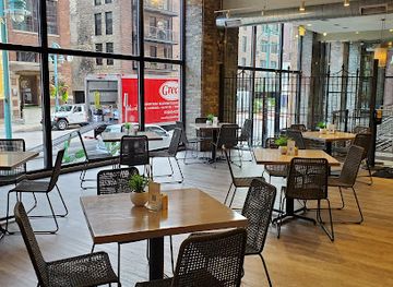 wisconsin/milwaukee/third-ward/restaurant/sweet-diner