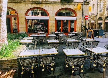 france/rennes/restaurant/les-brocanteurs