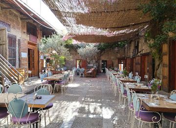 lebanon/hasbaya/restaurant/feniqia