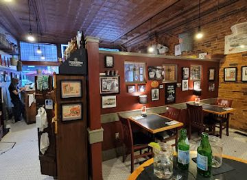 west-virginia/spruce-knob/restaurant/later-alligator