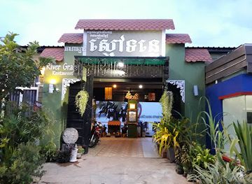 cambodia/tbong-khmum/restaurant/river-grass