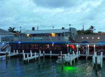 florida/marco-island/restaurant/snook-inn