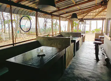 Waves Sea Food Restaurant