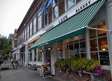 new-hampshire/hanover/restaurant/lou-s-restaurant-bakery