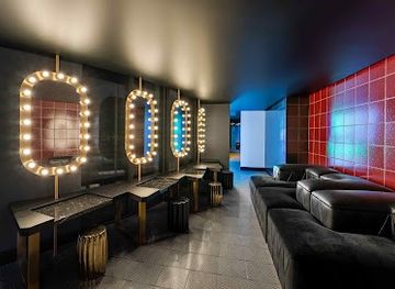 switzerland/zurich/restaurant/the-penthouse-zurich-rooftop-lounge-nightclub-five-zurich