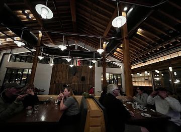 texas/lubbock/texas-tech-university/restaurant/the-midnight-shift-restaurant-bar