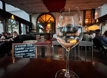 Tapasbaren