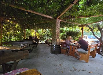 bosnia-and-herzegovina/trebinje-region/restaurant/lusac