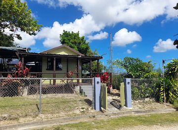 antigua-and-barbuda/barbuda/restaurant/stickz-bar-and-restaurant