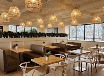 rhode-island/warwick/restaurant/plant-city-x