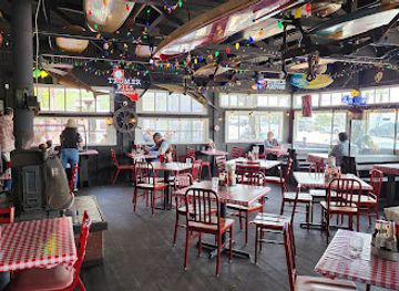 california/malibu/restaurant/reel-inn-malibu