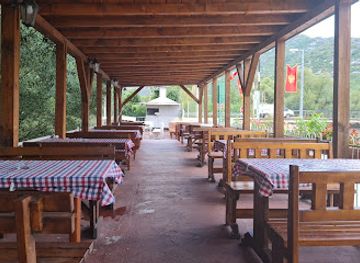 montenegro/skadar-lake-region/restaurant/restaurant-pelikan