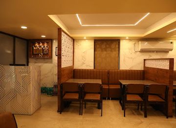 india/puducherry/restaurant/sri-aryaas-pure-veg-restaurant