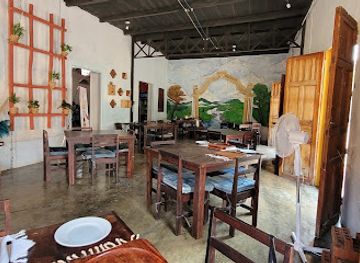 guatemala/tikal/restaurant/bistro-puertas-del-cielo