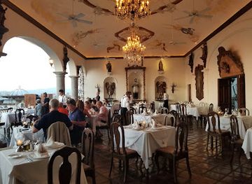 mexico/puerto-vallarta/restaurant/la-cappella-restaurante