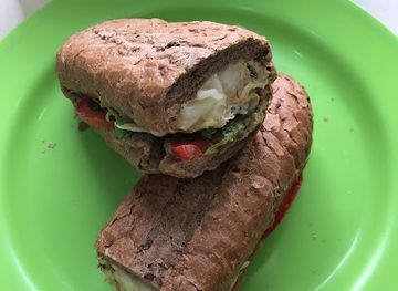 lebanon/baabda/restaurant/crunchy-restaurant