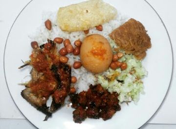 indonesia/pulau-moyo/restaurant/mas-joko