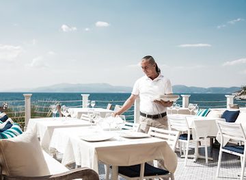 turkiye/kusadasi/restaurant/charides-sea-food