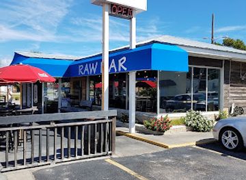 south-carolina/myrtle-beach/restaurant/noizy-oysters-bar-grill