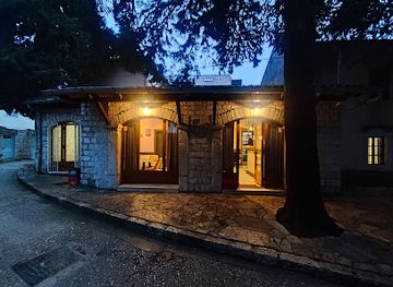 bosnia-and-herzegovina/trebinje/restaurant/napoli-food-bar