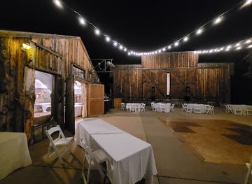 utah/cedar-breaks-national-monument/restaurant/the-roadhouse-bbq