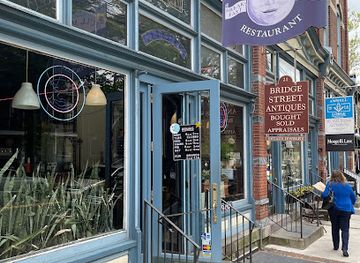 new-jersey/lambertville/restaurant/full-moon