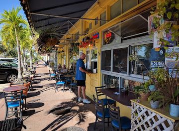 florida/stuart/restaurant/luna-downtown-stuart