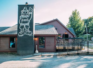 vermont/mount-mansfield/restaurant/doc-ponds