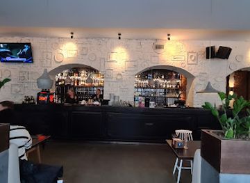 lithuania/aukstaitija-national-park/restaurant/talutti-bakes-n-shakes-city