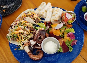 mexico/huichol-sierra/restaurant/mita-mary-boat-bar-bistro