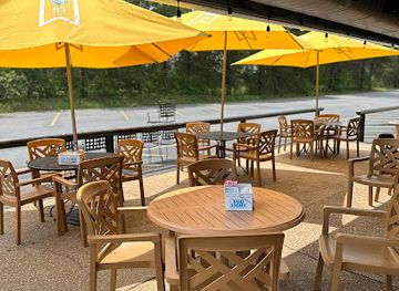 arkansas/petit-jean-state-park/restaurant/yesterday-s-bar-grill