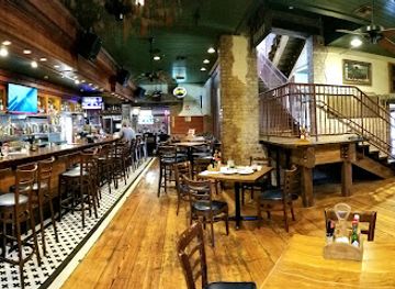 louisiana/baton-rouge/restaurant/the-chimes