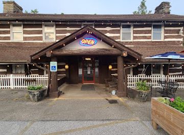 kentucky/covington/restaurant/log-cabin-inn