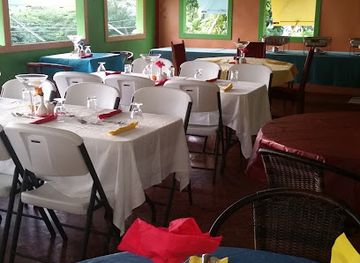 grenada/bbc-beach/restaurant/konnection-restaurant-and-bar