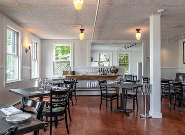 new-hampshire/rockingham-county/restaurant/carriage-house-restaurant
