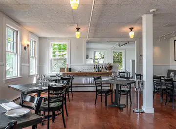 Carriage House Restaurant