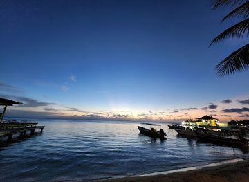 honduras/bay-islands/restaurant/seawiches-roatan