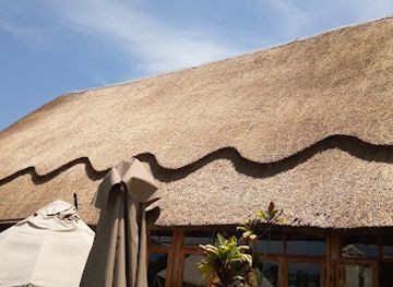 uganda/kibale-national-park/restaurant/papaya-lake-lodge