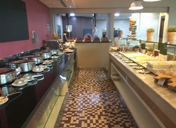 qatar/sealine-beach-resort/restaurant/omnia-restaurant