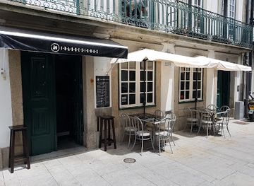 portugal/viana-do-castelo/restaurant/in-francesinhas