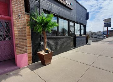 indiana/gary/restaurant/caribbean-roots