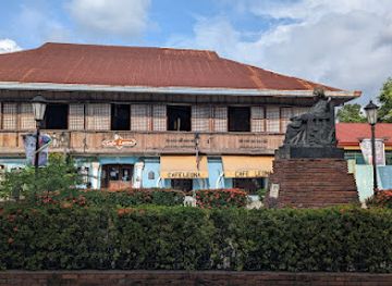 philippines/ilocos-norte/vigan-city/restaurant/cafe-leona