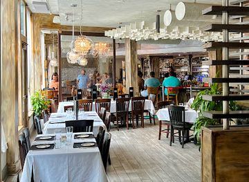 ohio/miami-valley/restaurant/salar-restaurant-and-lounge