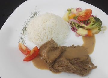 ecuador/northwest-coast/restaurant/bistro-souhaiter-restaurant