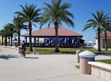 florida/clearwater-beach/restaurant/blinkers-beachside-steakhouse-and-lounge