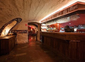 sweden/svealand/restaurant/sjatte-tunnan