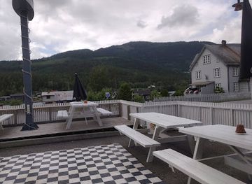 norway/oppland/restaurant/diner-13