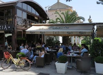 montenegro/podgorica/restaurant/primizia