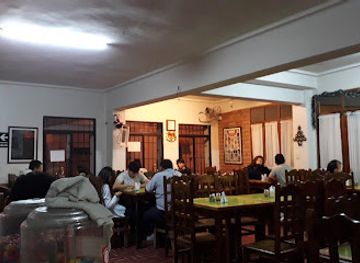 bolivia/tarija/restaurant/restaurante-salteneria-punto-de-encuentro