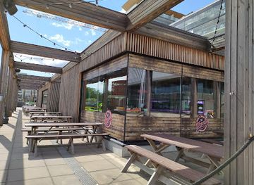 finland/espoo/tapiola/restaurant/hook